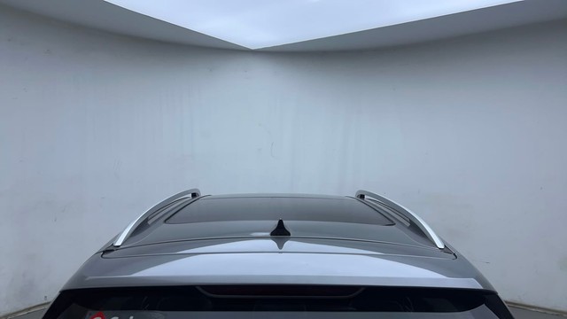 Second-hand 2022 MG Astor Savvy Sangria CVT for sale in Hyderabad-22