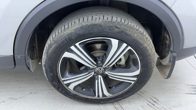 Second-hand 2022 MG Astor Savvy Sangria CVT for sale in Hyderabad-19