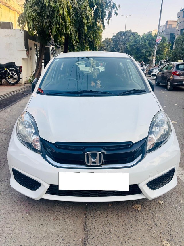 Honda Brio 1.2 E MT Second-hand 2018 Honda Brio 1.2 E MT for sale in Noida-0