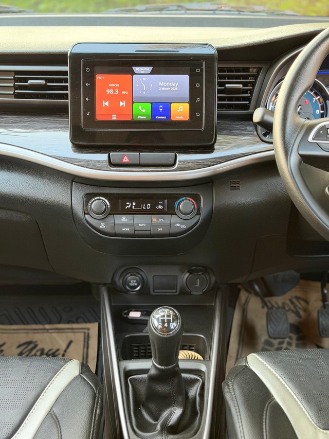 Maruti Suzuki XL6 Zeta Second-hand 2024 Maruti Suzuki XL6 Zeta for sale in Surat-17