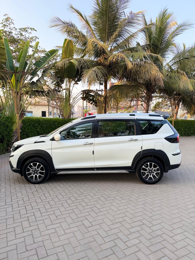 Maruti Suzuki XL6 Zeta Second-hand 2024 Maruti Suzuki XL6 Zeta for sale in Surat-13