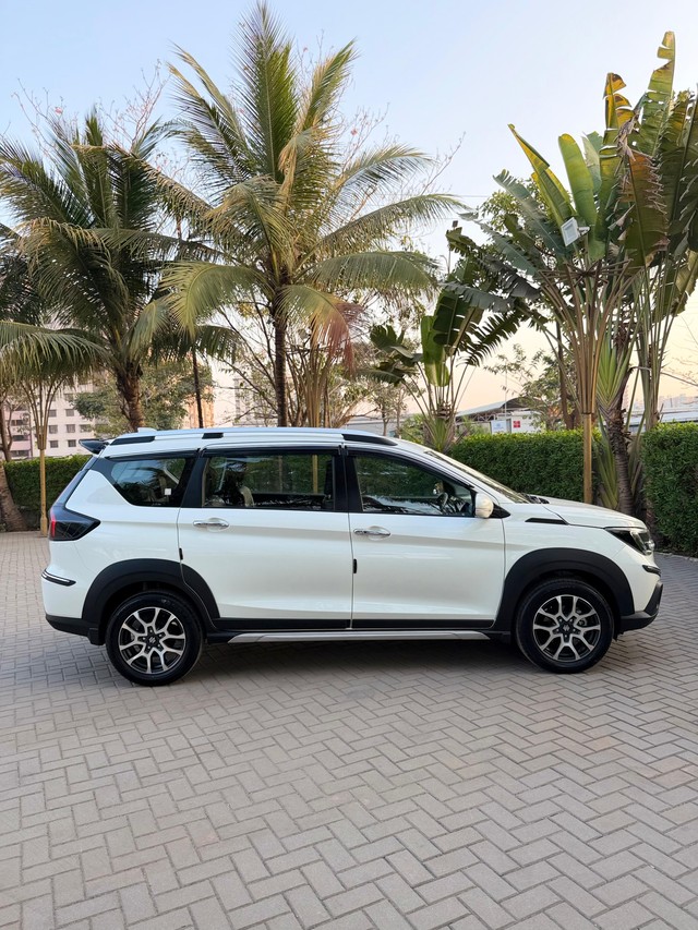 Maruti Suzuki XL6 Zeta Second-hand 2024 Maruti Suzuki XL6 Zeta for sale in Surat-2