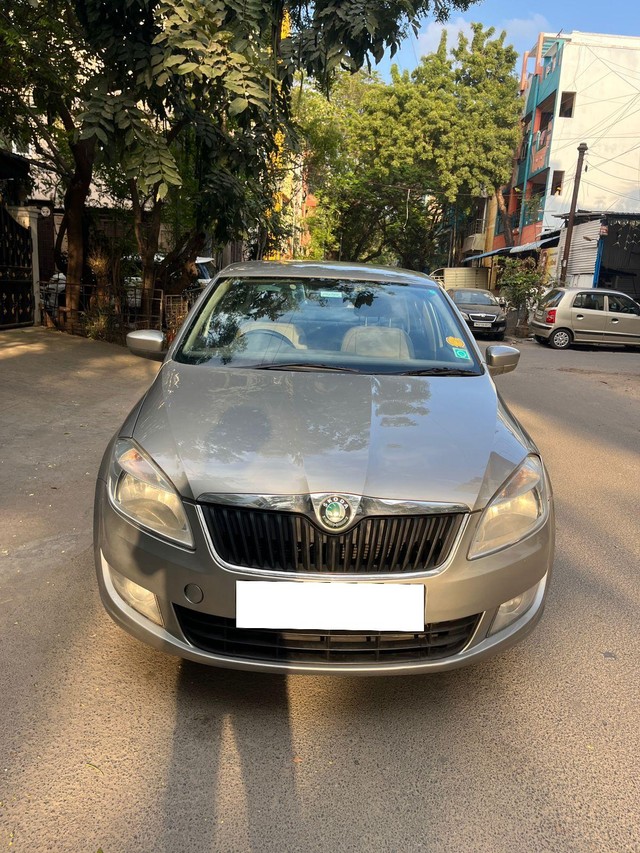 Second-hand 2013 Skoda Rapid Ultima 1.6 TDI Elegance for sale in Chennai-9