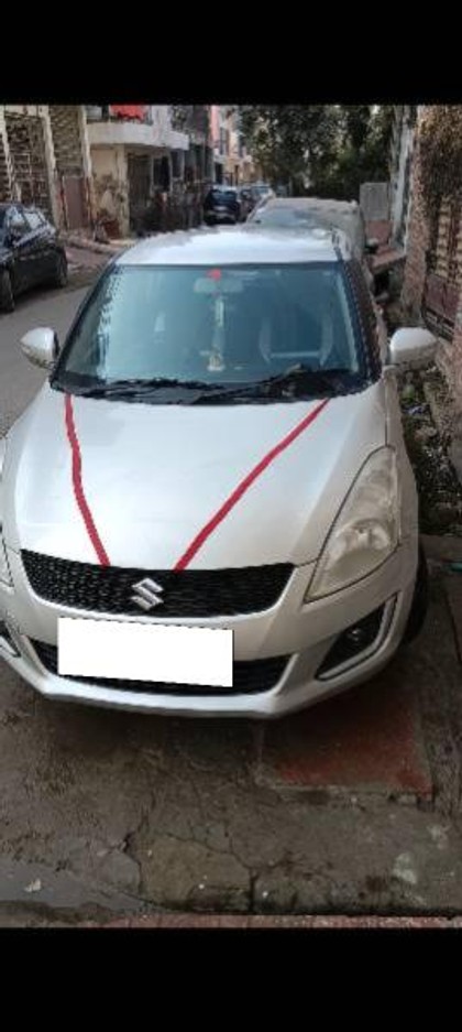 Second-hand 2016 Maruti Suzuki Swift VXI for sale in Agra