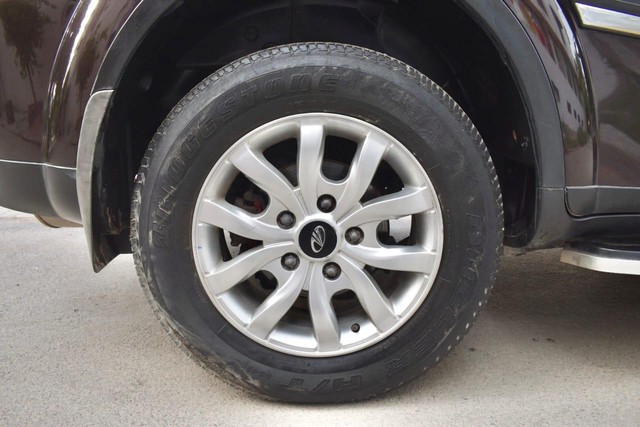 Second-hand 2017 Mahindra XUV500 AT W10 1.99 mHawk for sale in Gurgaon-17