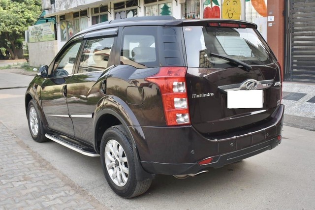 Second-hand 2017 Mahindra XUV500 AT W10 1.99 mHawk for sale in Gurgaon-6