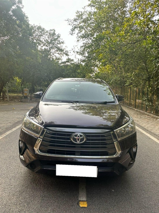 Toyota Innova Crysta 2.4 GX MT 8S BSIV Second-hand 2018 Toyota Innova Crysta 2.4 GX MT 8S BSIV for sale in Agra-0
