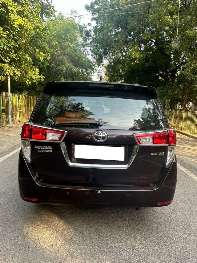 Toyota Innova Crysta 2.4 GX MT 8S BSIV Second-hand 2018 Toyota Innova Crysta 2.4 GX MT 8S BSIV for sale in Agra-1
