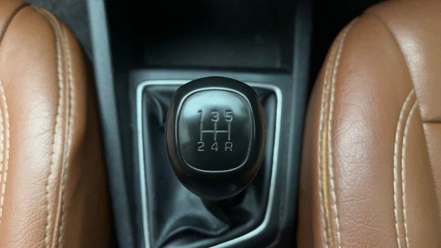 Second-hand 2020 Hyundai i20 Sportz Plus for sale in Hyderabad-12