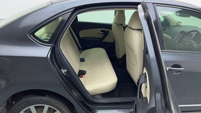 Second-hand 2020 Volkswagen Vento 1.0 TSI Highline Plus AT for sale in Gurgaon-28