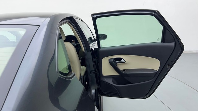 Second-hand 2020 Volkswagen Vento 1.0 TSI Highline Plus AT for sale in Gurgaon-37