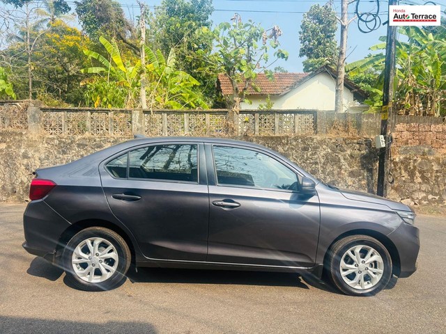 Second-hand 2019 Honda Amaze V CVT Petrol BSIV for sale in Kannur-2