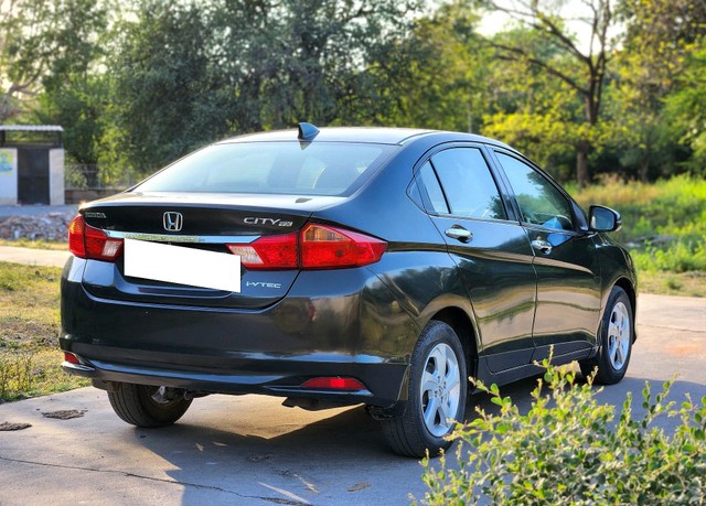 Second-hand 2015 Honda City i VTEC CVT VX for sale in New Delhi-9