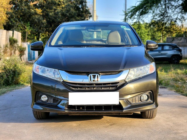Second-hand 2015 Honda City i VTEC CVT VX for sale in New Delhi-12