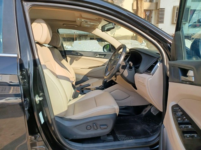 Mahindra Alturas G4 4X4 AT Second-hand 2021 Mahindra Alturas G4 4X4 AT for sale in Mumbai-5