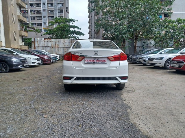 Second-hand 2019 Honda City V CVT for sale in Mumbai-2