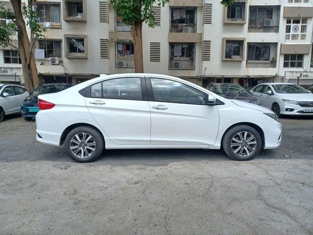 Second-hand 2019 Honda City V CVT for sale in Mumbai-1
