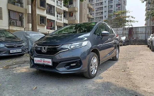 Second-hand 2022 Honda Jazz VX for sale in Mumbai-4