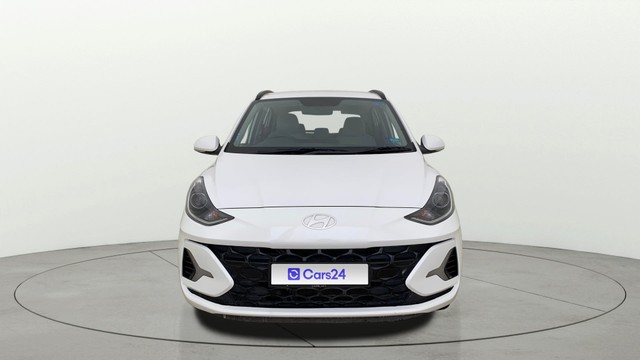 Second-hand 2024 Hyundai i20 Asta for sale in Ahmedabad-19