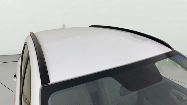 Second-hand 2024 Hyundai i20 Asta for sale in Ahmedabad-32