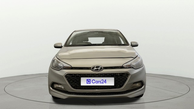 Hyundai i20 Sportz 1.2 Second-hand 2016 Hyundai i20 Sportz 1.2 for sale in Noida-18