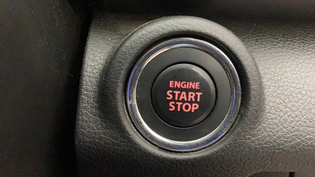 Second-hand 2021 Maruti Suzuki XL6 Alpha AT for sale in Hyderabad-8