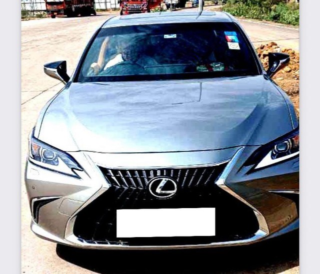 Second-hand 2025 Lexus ES 300h Exquisite for sale in New Delhi-0
