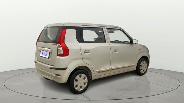Second-hand 2019 Maruti Suzuki Wagon R AMT VXI for sale in Thane-13