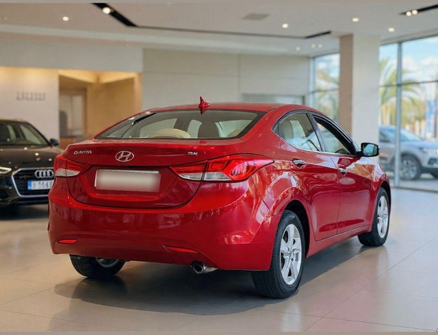 Second-hand 2013 Hyundai Elantra SX AT for sale in New Delhi-6