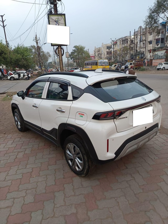 Second-hand 2024 Maruti Suzuki FRONX Sigma CNG for sale in Bhopal-3