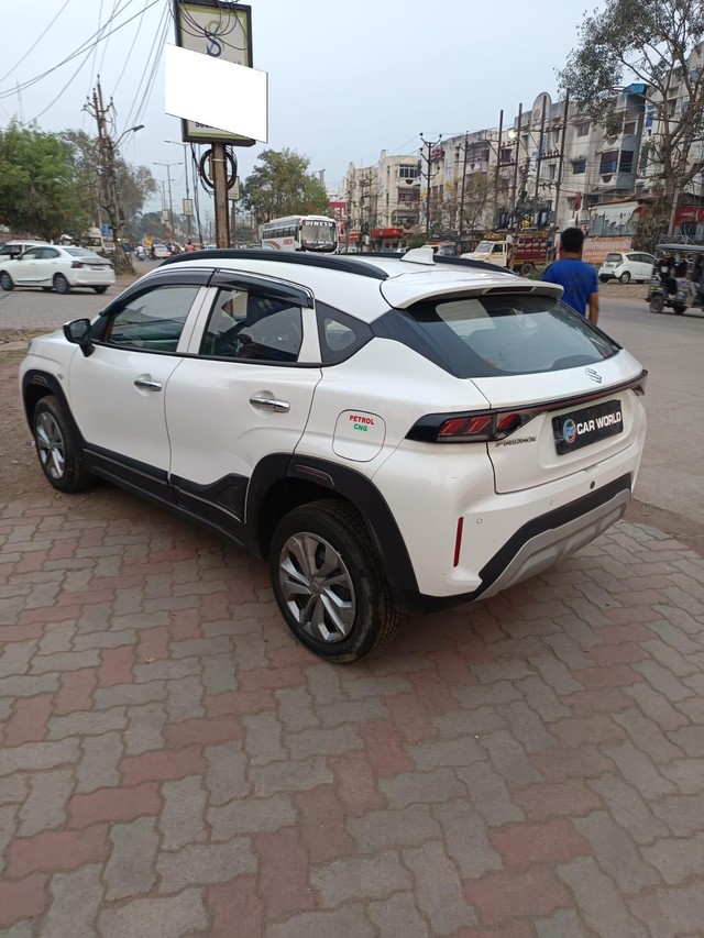 Second-hand 2024 Maruti Suzuki FRONX Sigma CNG for sale in Bhopal-9
