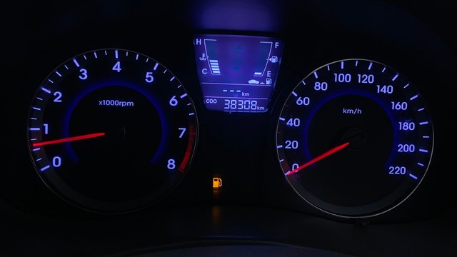 Second-hand 2015 Hyundai Verna 1.6 VTVT S for sale in Chennai-23