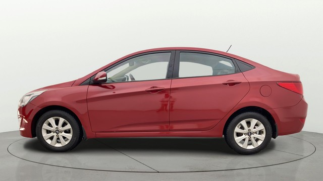 Second-hand 2015 Hyundai Verna 1.6 VTVT S for sale in Chennai-16
