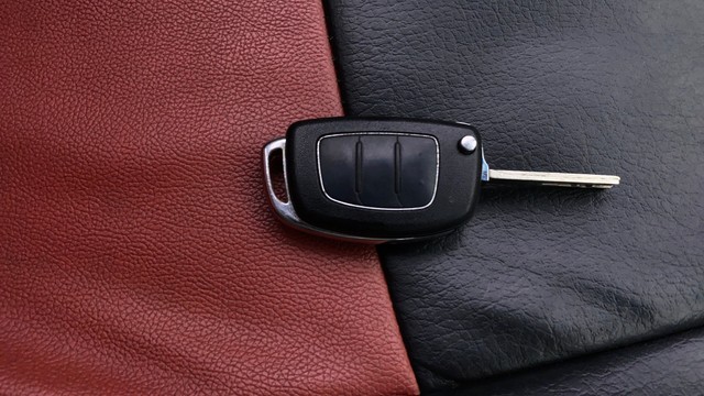 Second-hand 2015 Hyundai Verna 1.6 VTVT S for sale in Chennai-5