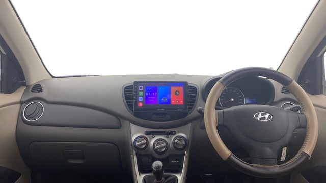 Second-hand 2015 Hyundai i10 Sportz 1.1L for sale in New Delhi-10