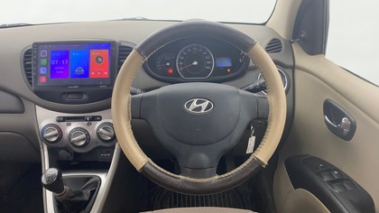 Second-hand 2015 Hyundai i10 Sportz 1.1L for sale in New Delhi