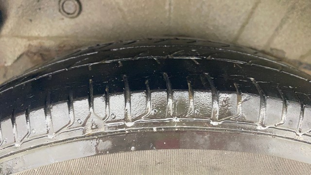 Second-hand 2015 Hyundai i10 Sportz 1.1L for sale in New Delhi-29