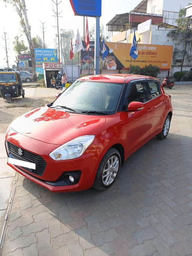 Second-hand 2018 Maruti Swift ZXI for sale in Bhopal-4