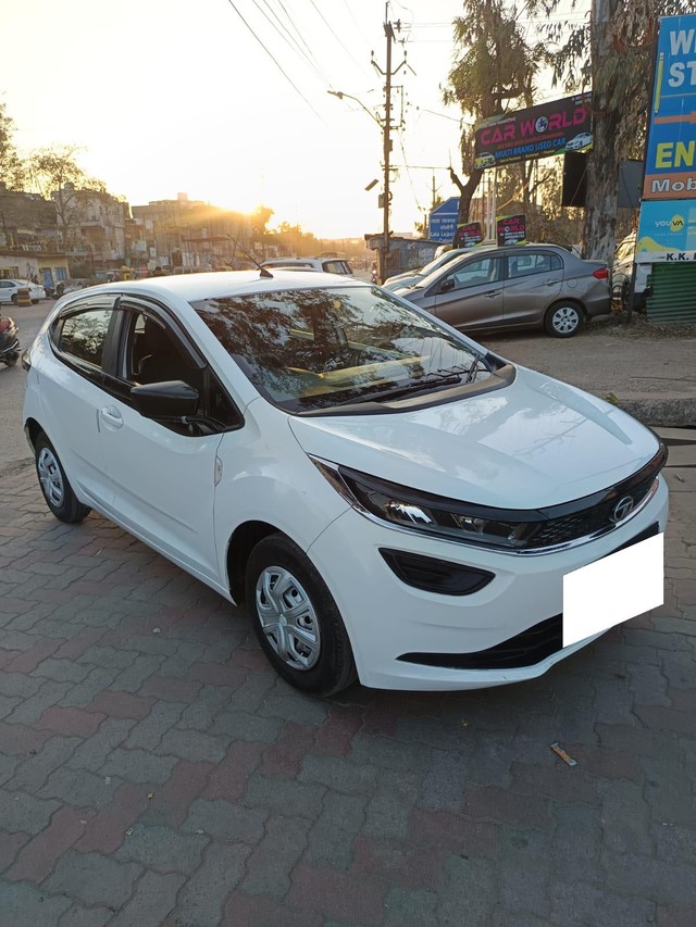 Tata Altroz XM Second-hand 2020 Tata Altroz XM for sale in Bhopal-7
