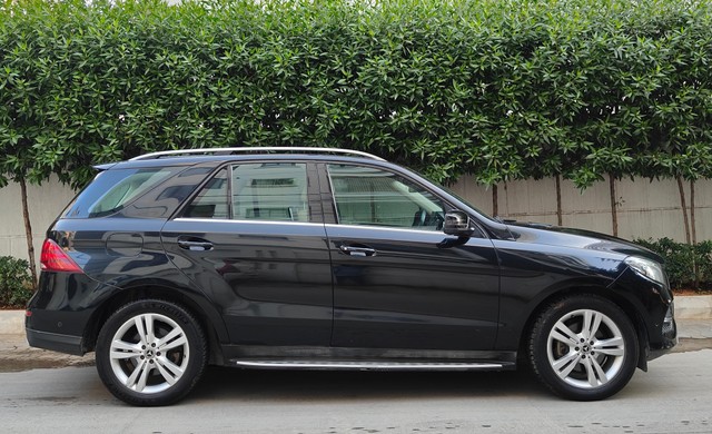 Second-hand 2016 Mercedes-Benz GLE 350d for sale in Hyderabad-1