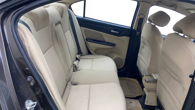 Honda Amaze VX i DTEC Second-hand 2018 Honda Amaze VX i DTEC for sale in Hyderabad-16