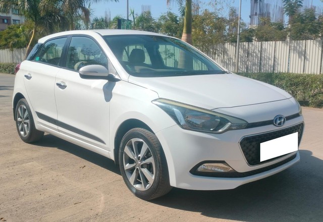 Hyundai i20 Sportz Option 1.2 Second-hand 2015 Hyundai i20 Sportz Option 1.2 for sale in Nashik-7
