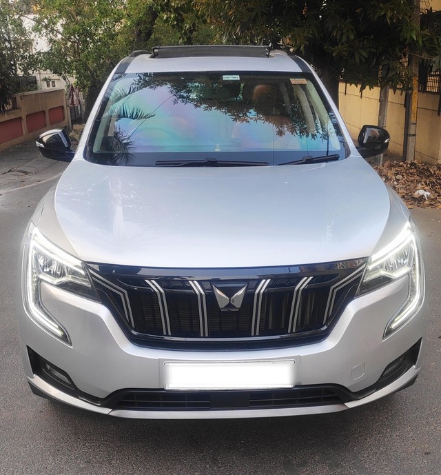 Second-hand 2024 Mahindra XUV700 AX5 5Str Diesel for sale in Bangalore-3