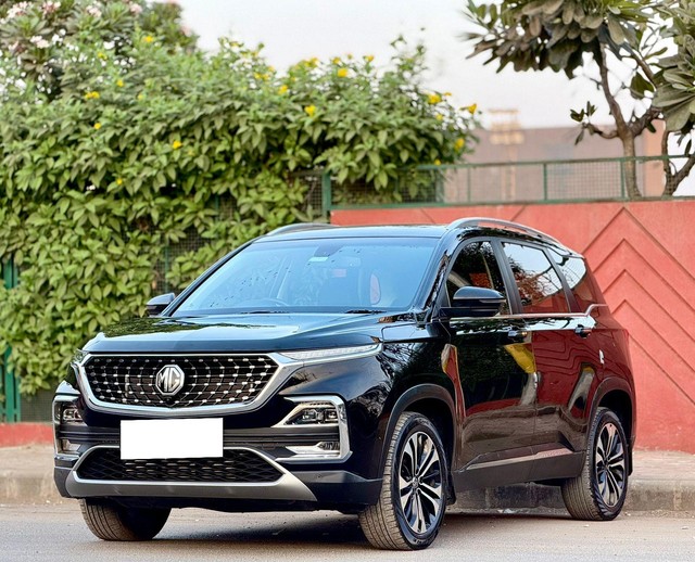 Second-hand 2022 MG Hector Sharp Diesel MT for sale in Surat-3