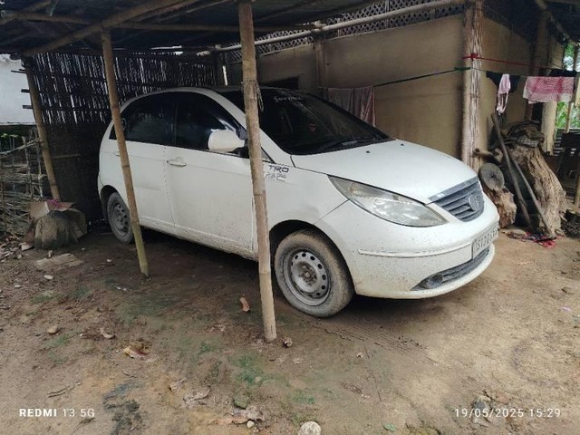 Tata Indica V2 eL Second-hand 2013 Tata Indica V2 eL for sale in Golaghat-7