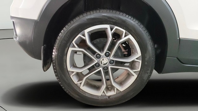 Second-hand 2022 Skoda Kushaq 1.0 TSI Style 4 Airbags AT for sale in Pune-25