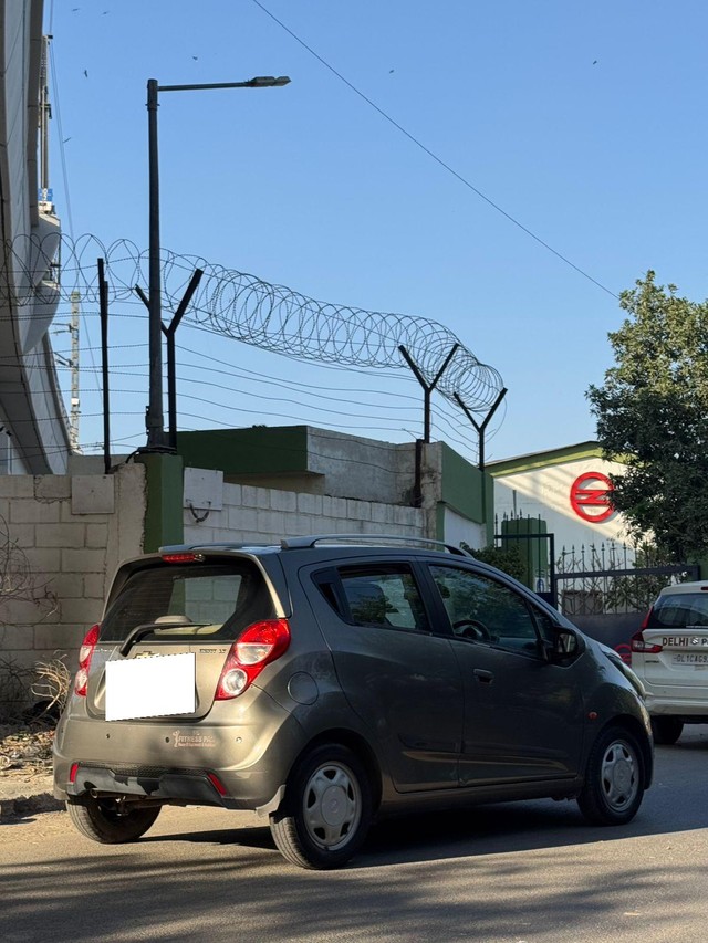 Second-hand 2015 Chevrolet Beat Diesel LT for sale in New Delhi-1