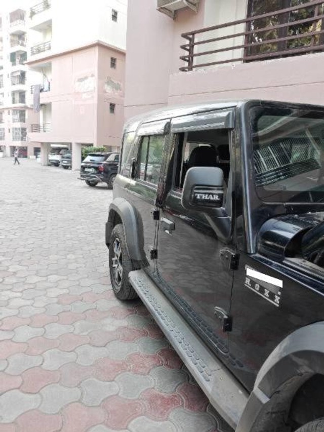 Second-hand 2025 Mahindra Thar ROXX MX3 RWD AT for sale in Agra-2