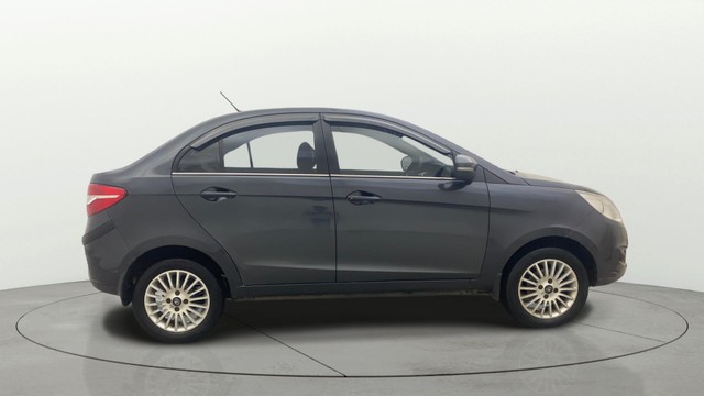 Second-hand 2015 Tata Zest Quadrajet 1.3 XT for sale in Bangalore-12