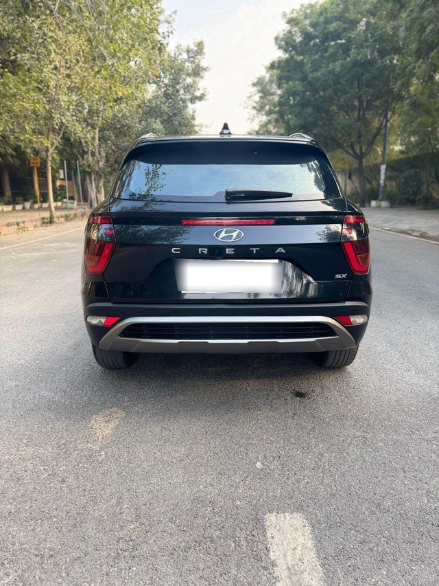 Hyundai Creta SX Second-hand 2023 Hyundai Creta SX for sale in New Delhi-1